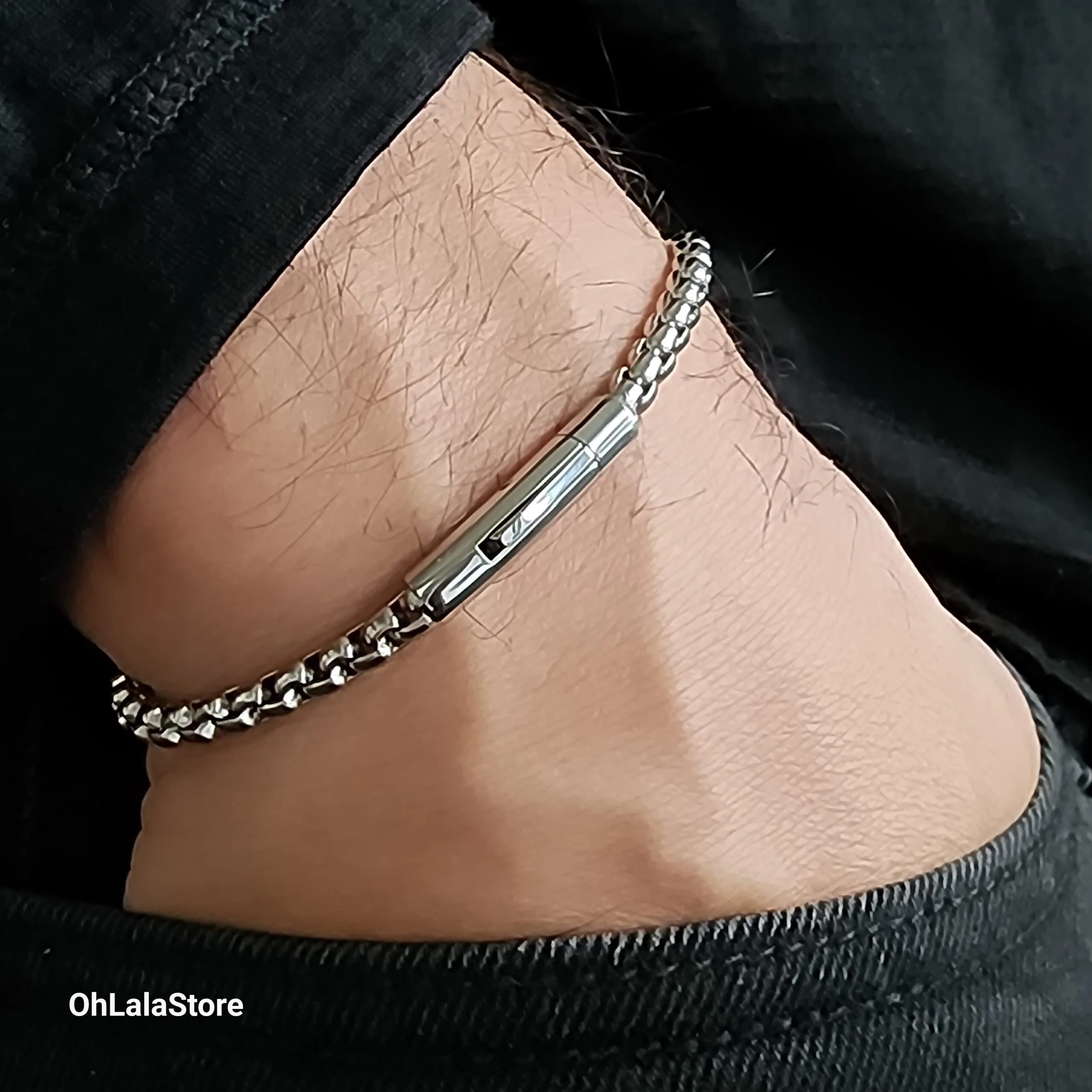 Engraved 4mm steel chain bracelet, personalized by hand