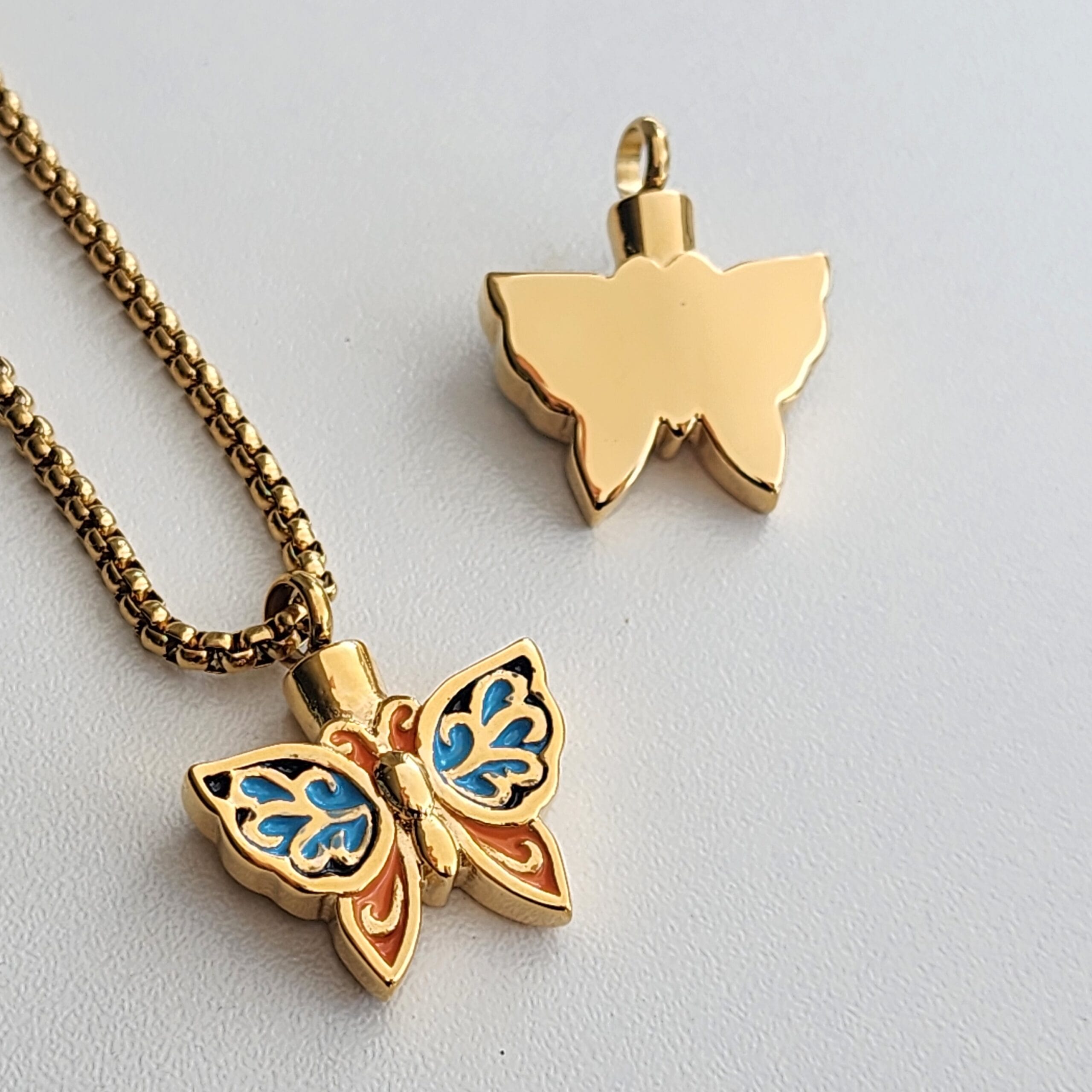 Butterfly Urn Necklace, Engraved Container Women Necklace, Personalized Memorial Necklace 7 Butterfly Urn Necklace, Engraved Container Women Necklace, Personalized Memorial Necklace - Image 7