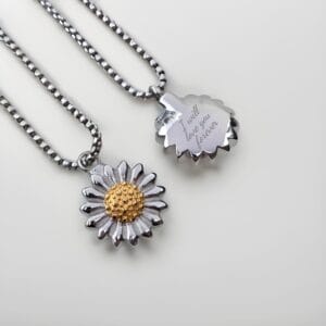 Home 22 Sunflower urn with an engraved back